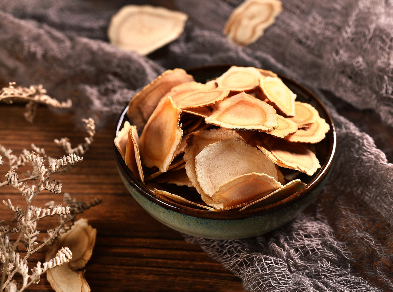 聚真宝堂滋补产品西洋参摄影