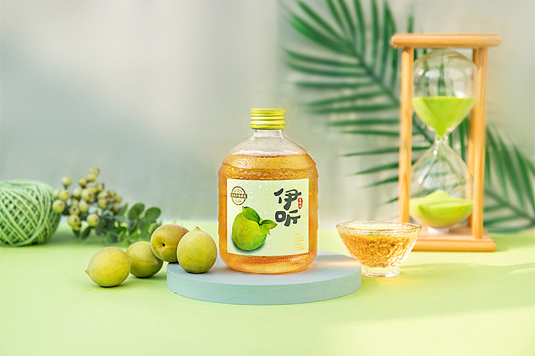 伊听青梅酒（图ZMjE5NjI4MjMy） - 品牌 - 站酷设计师伊听果酒原创素材 - 站酷ZCOOL