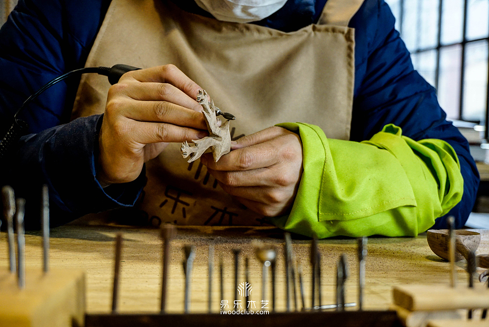 如果你在城市“麋鹿”,它将指引你的方向
