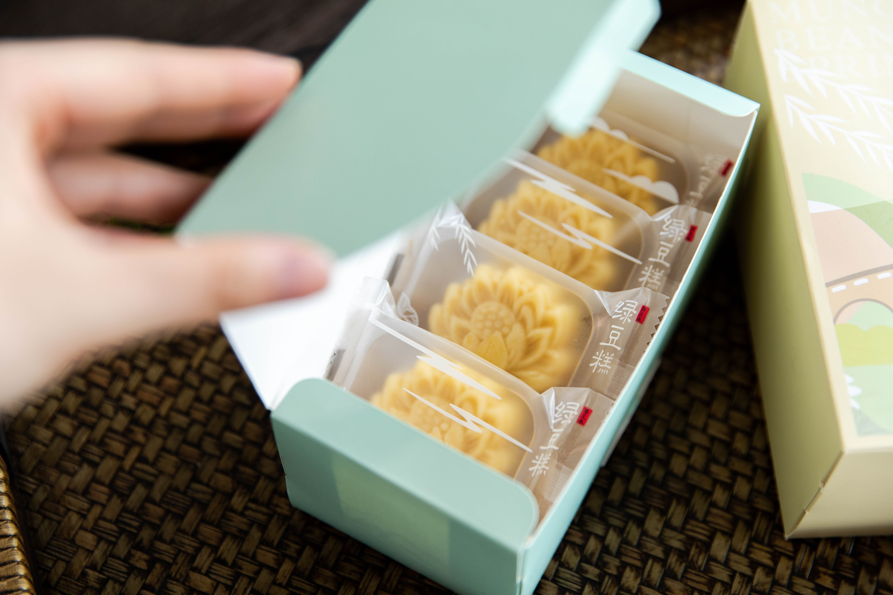 中式绿豆糕包装盒_yakiniku-站酷ZCOOL