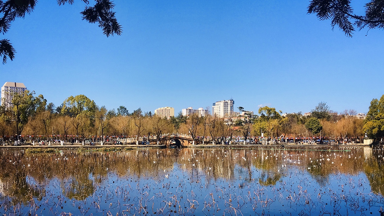 昆明｜好天气（图ZMjA0MzcyMjY4） - 风光摄影 - 站酷设计师欧润橘zwei原创素材 - 站酷ZCOOL