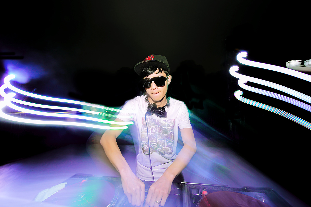 dj（图ZMTc1NDE4MzY=） - 人像摄影 - 站酷设计师_McJin原创素材 - 站酷ZCOOL