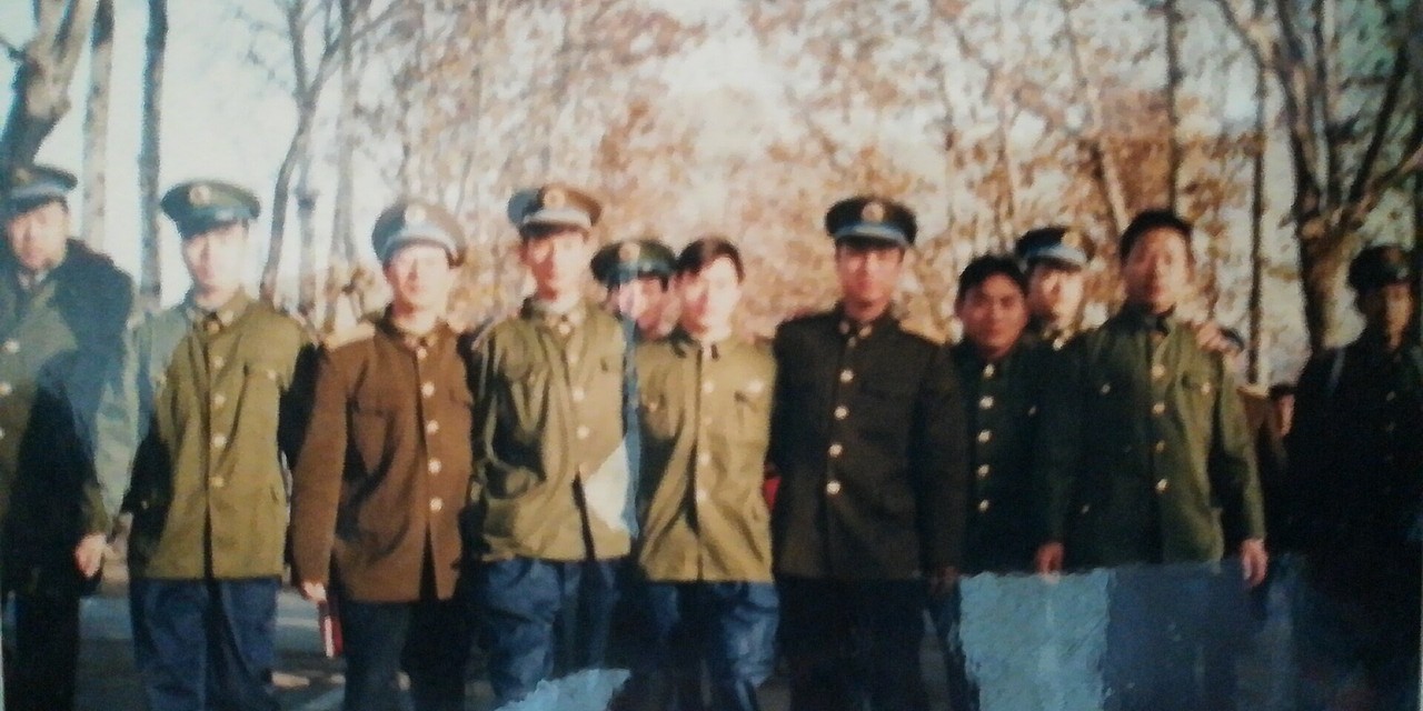 成雄海餐饮旗下阿味大虾火锅连锁品牌图库 - 设计网