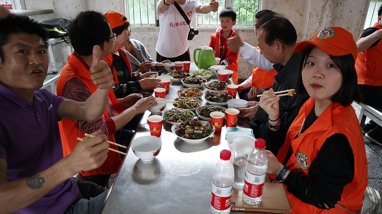 阿味大虾火锅连锁品牌素材图 - 素材网