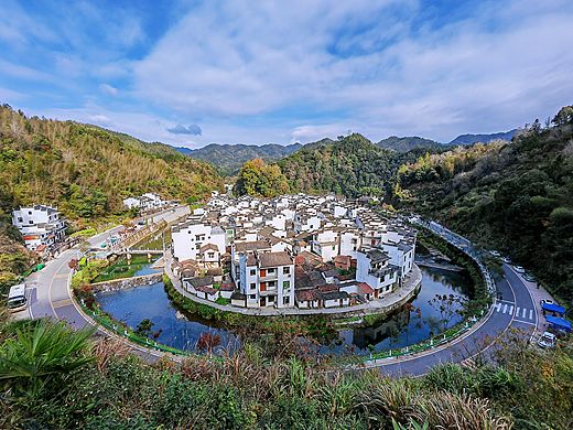菊径村秋天的风景