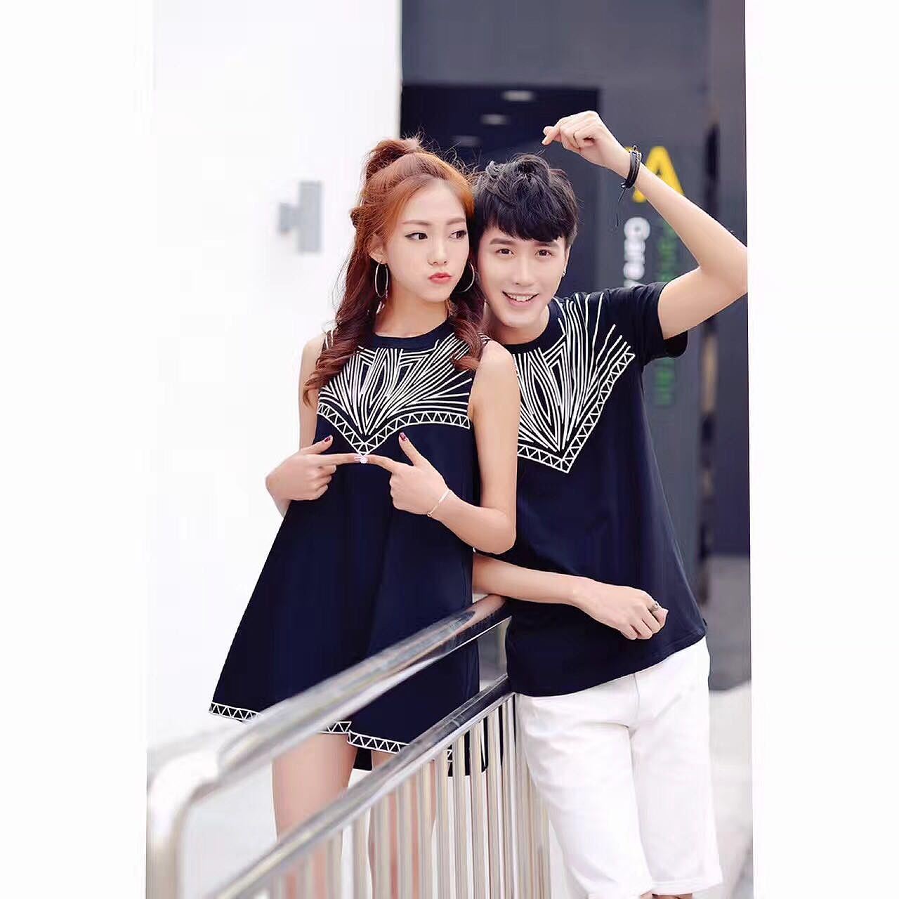 情侣装亲子装模特拍摄 淘宝服装模特拍图 服装网拍服务