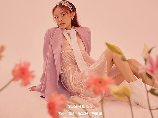 己系列——《粉色空间》