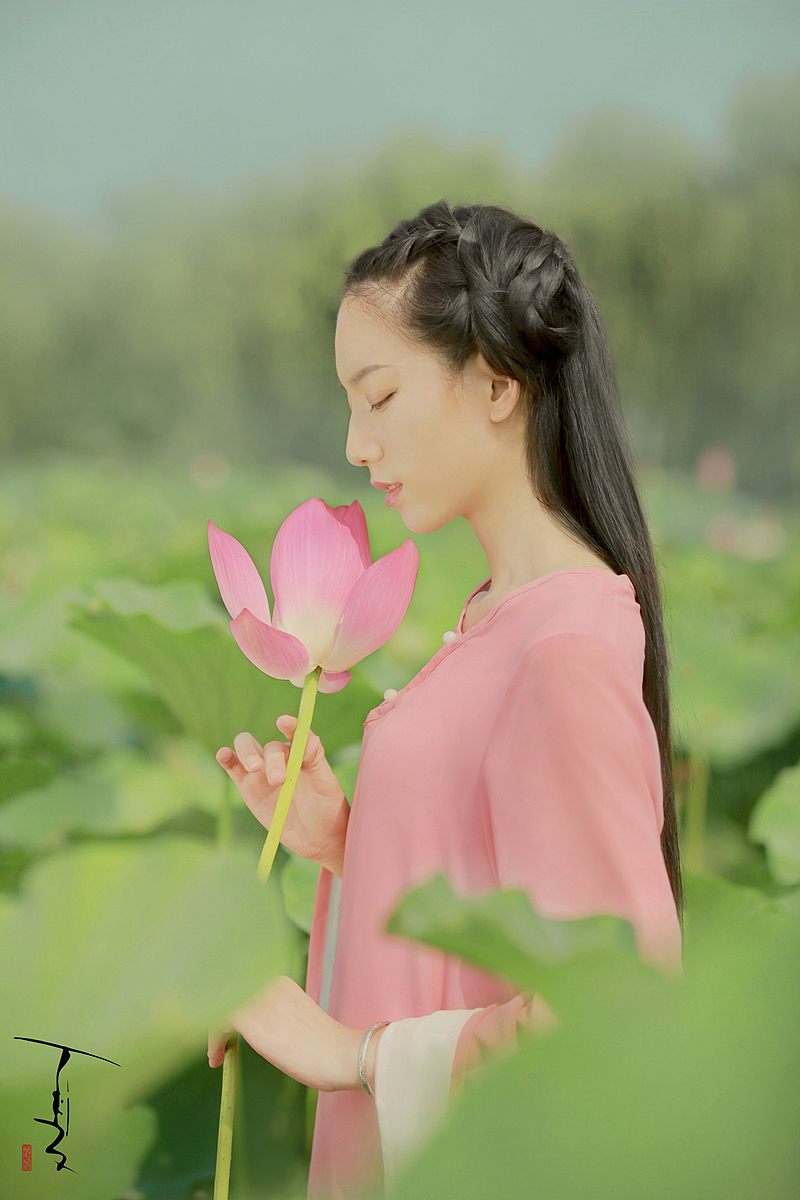 四季：夏（图ZMzI3MzIyMDg=） - 人像摄影 - 站酷设计师摄影师蝈蝈小姐原创素材 - 站酷ZCOOL