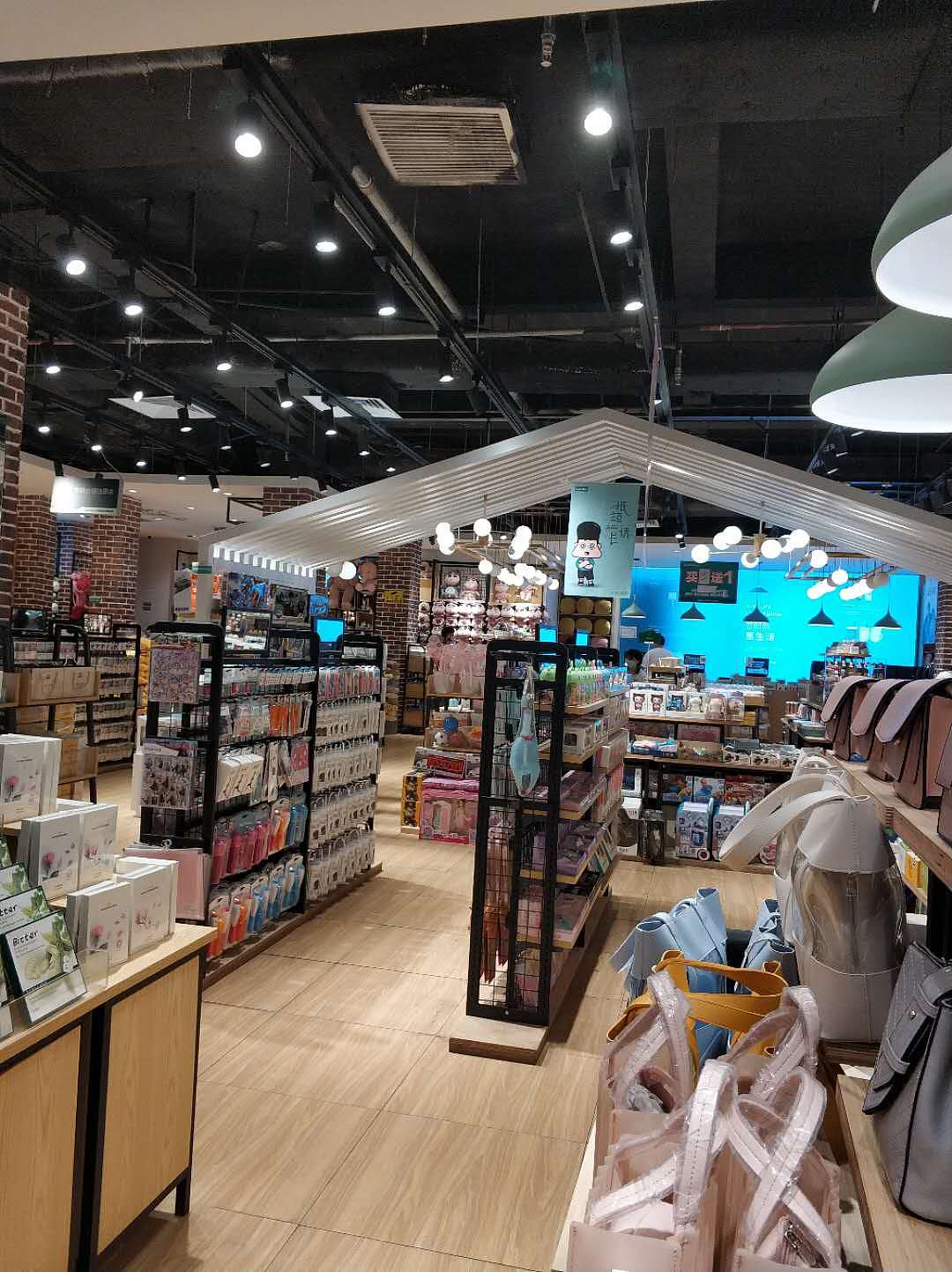 优品店货架效果图免费效果图信誉（图ZMjY2MzMwMTEy） - 其他 - 站酷设计师九川货架小香原创素材 - 站酷ZCOOL
