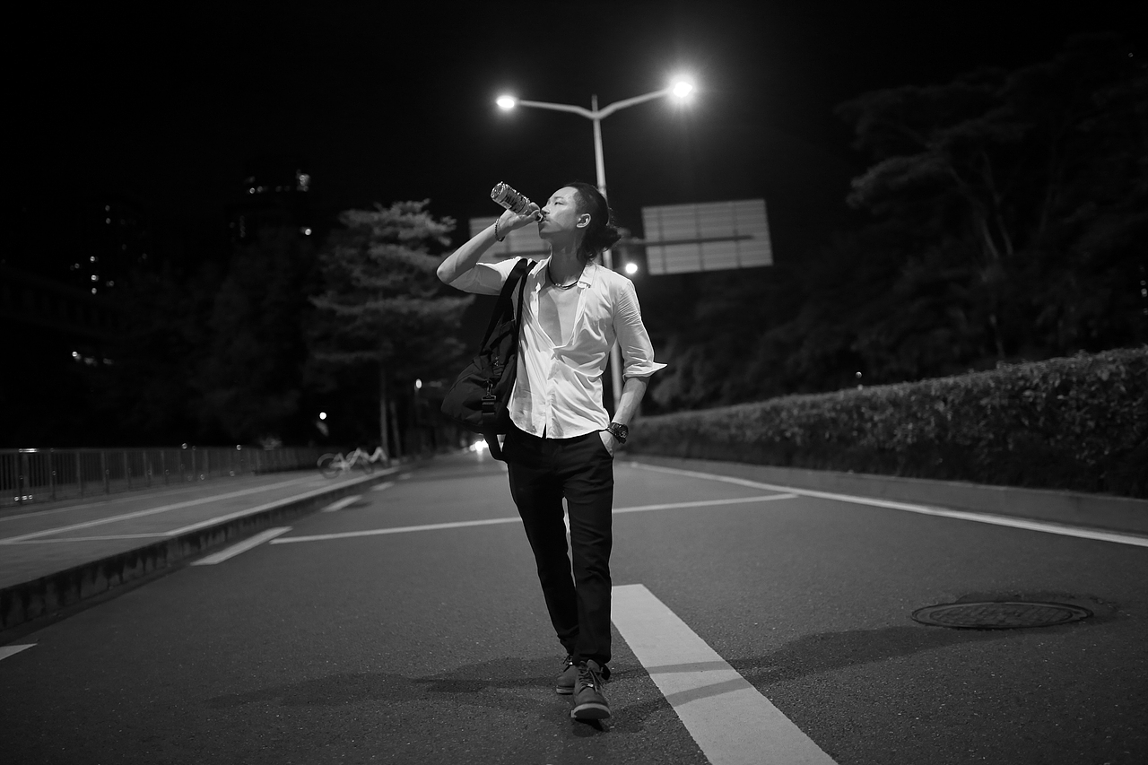 白夜（图ZMTQ1MjY3MTgw） - 人像摄影 - 站酷设计师雨修原创素材 - 站酷ZCOOL