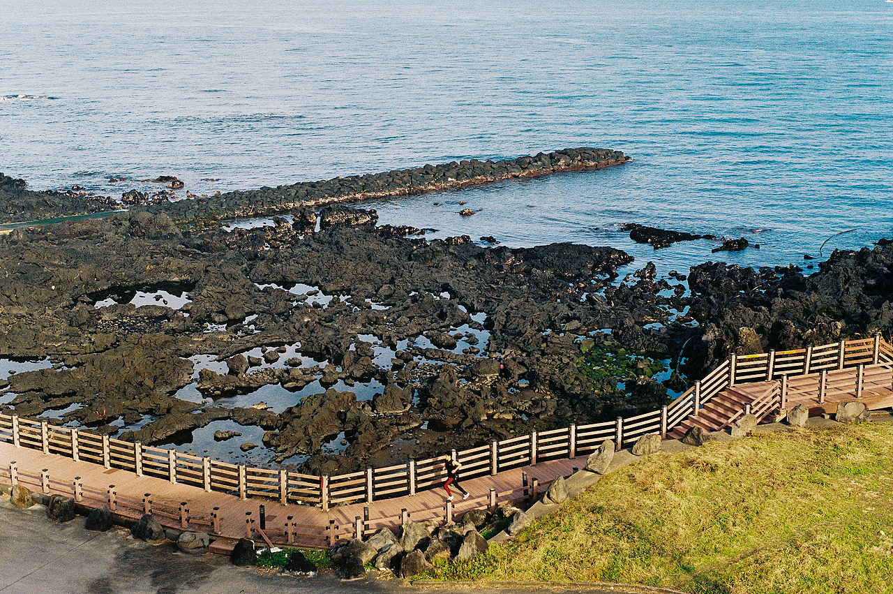 【胶片记录】和世界做邻居（图ZMjY4NzQ3MjMy） - 人文/纪实摄影 - 站酷设计师付诗意PHOTO原创素材 - 站酷ZCOOL