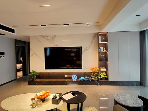 胶州130平现代简约装修，一个宽敞舒适的家