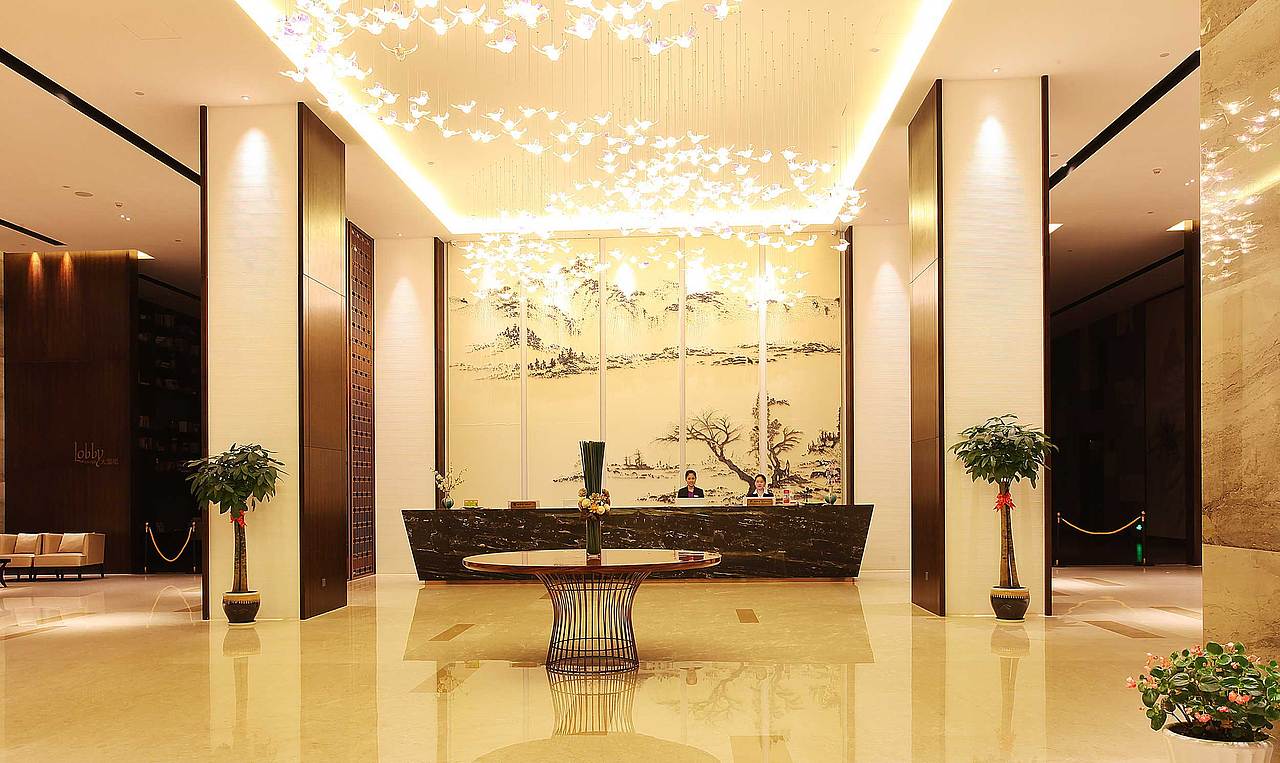 长沙雅士亚华美达广场酒店