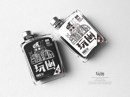 【玩闹·Play Now】白酒包装 by 澜帝品牌设计
