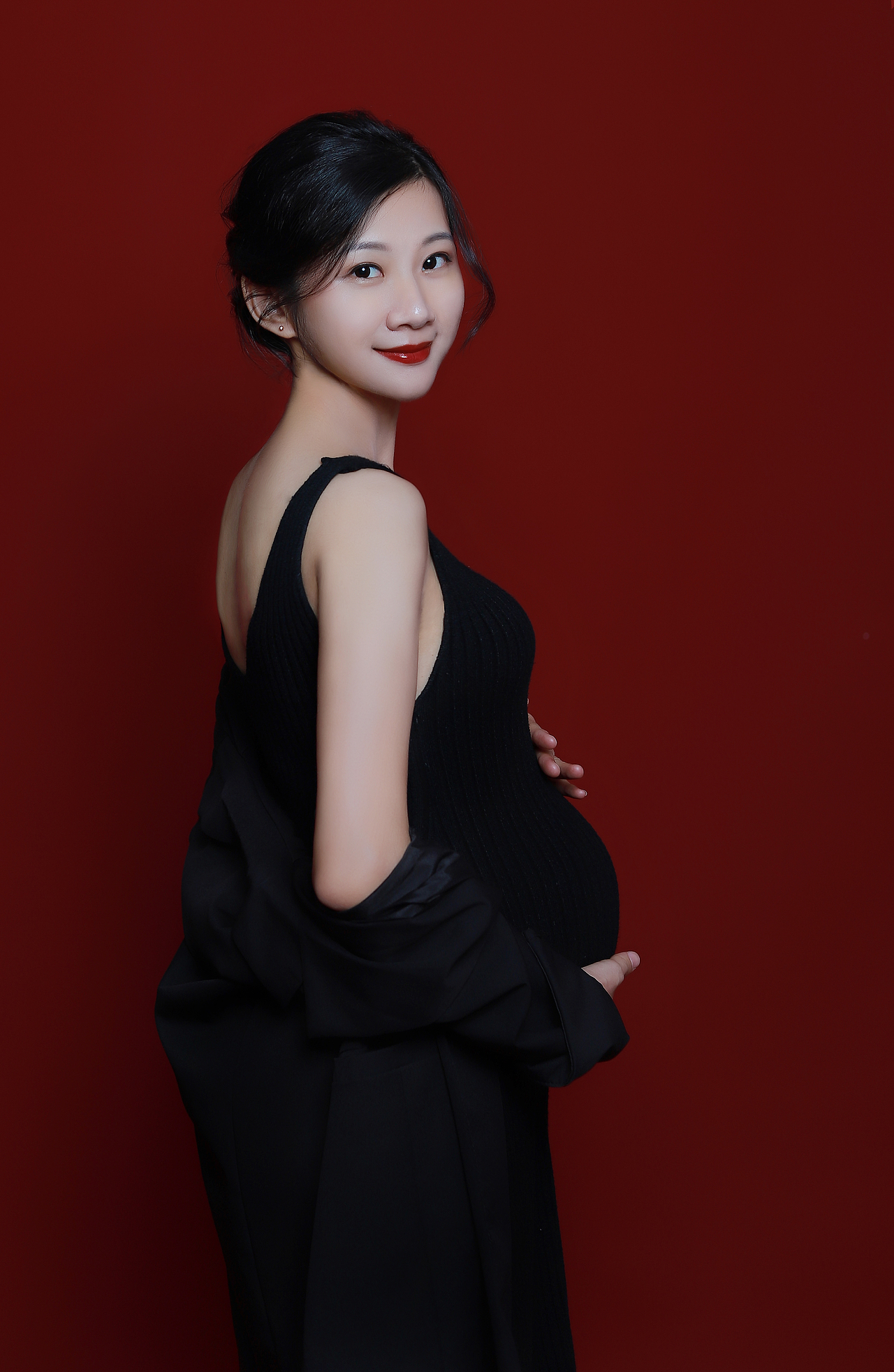 孕妇装精修（图ZMjc2NDI1NjIw） - 人像摄影 - 站酷设计师热心市民周老师原创素材 - 站酷ZCOOL