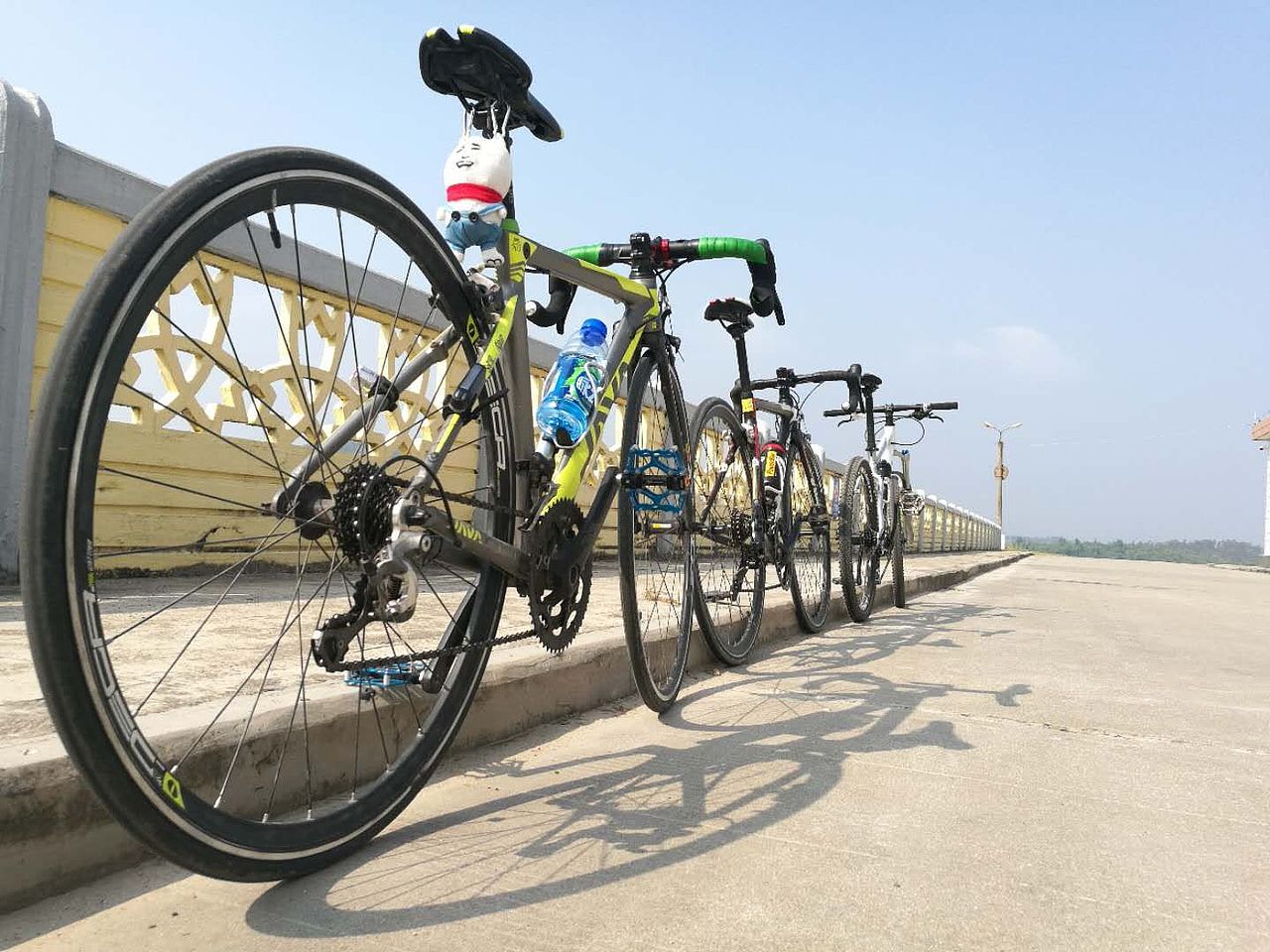 路上（图ZMTI4ODQ3MzM2） - 风光摄影 - 站酷设计师灿烂二窝头原创素材 - 站酷ZCOOL