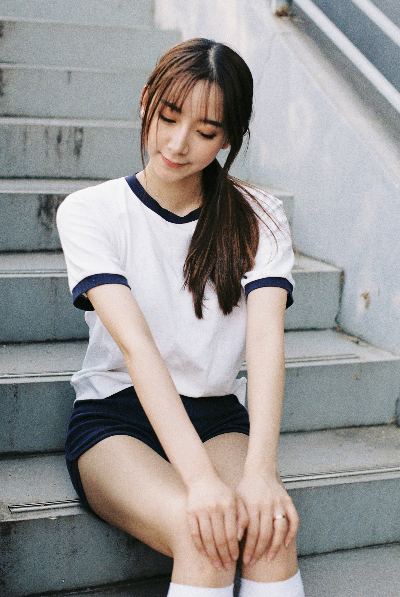 这城市风总是很大