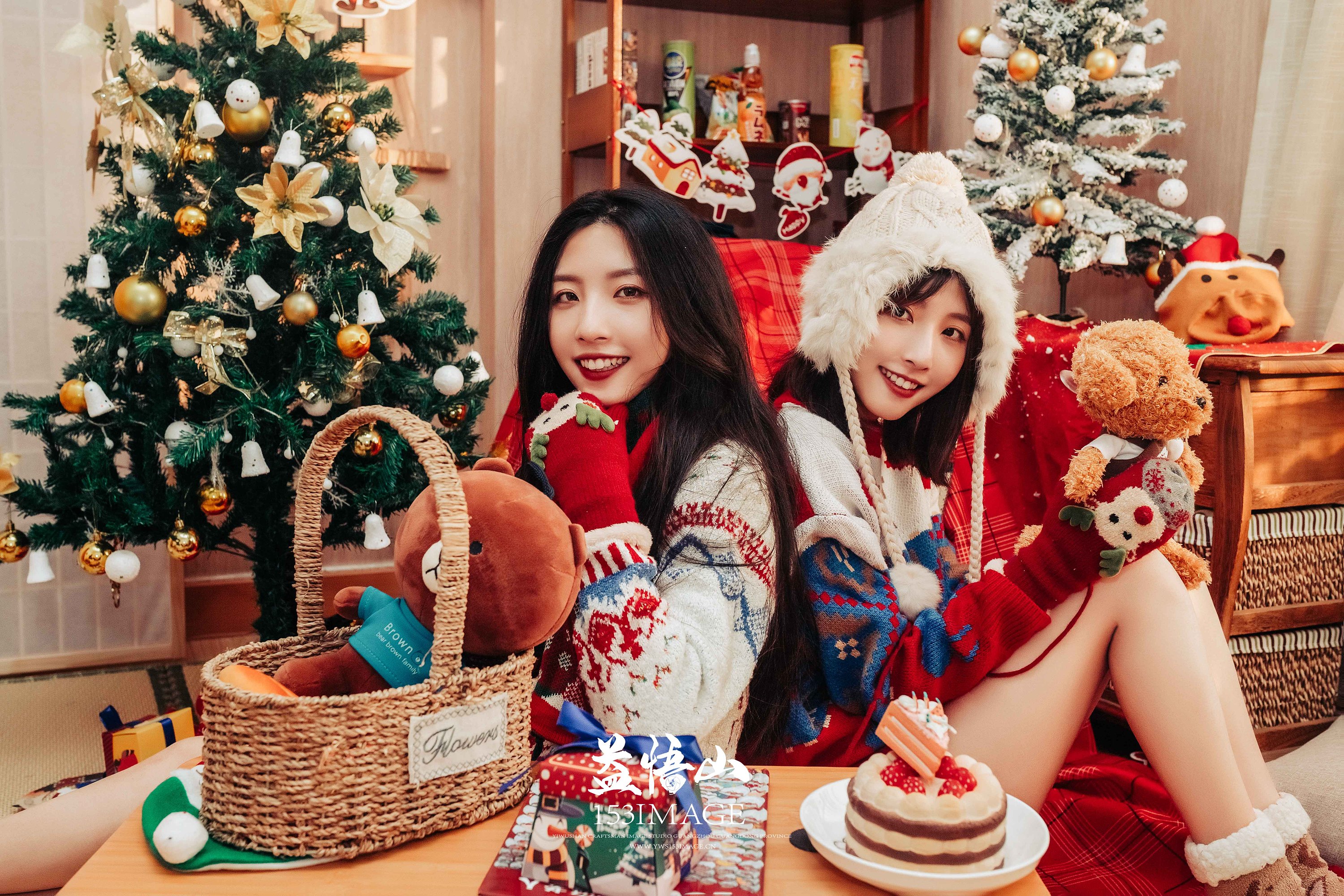 网红圣诞双胞胎姐妹