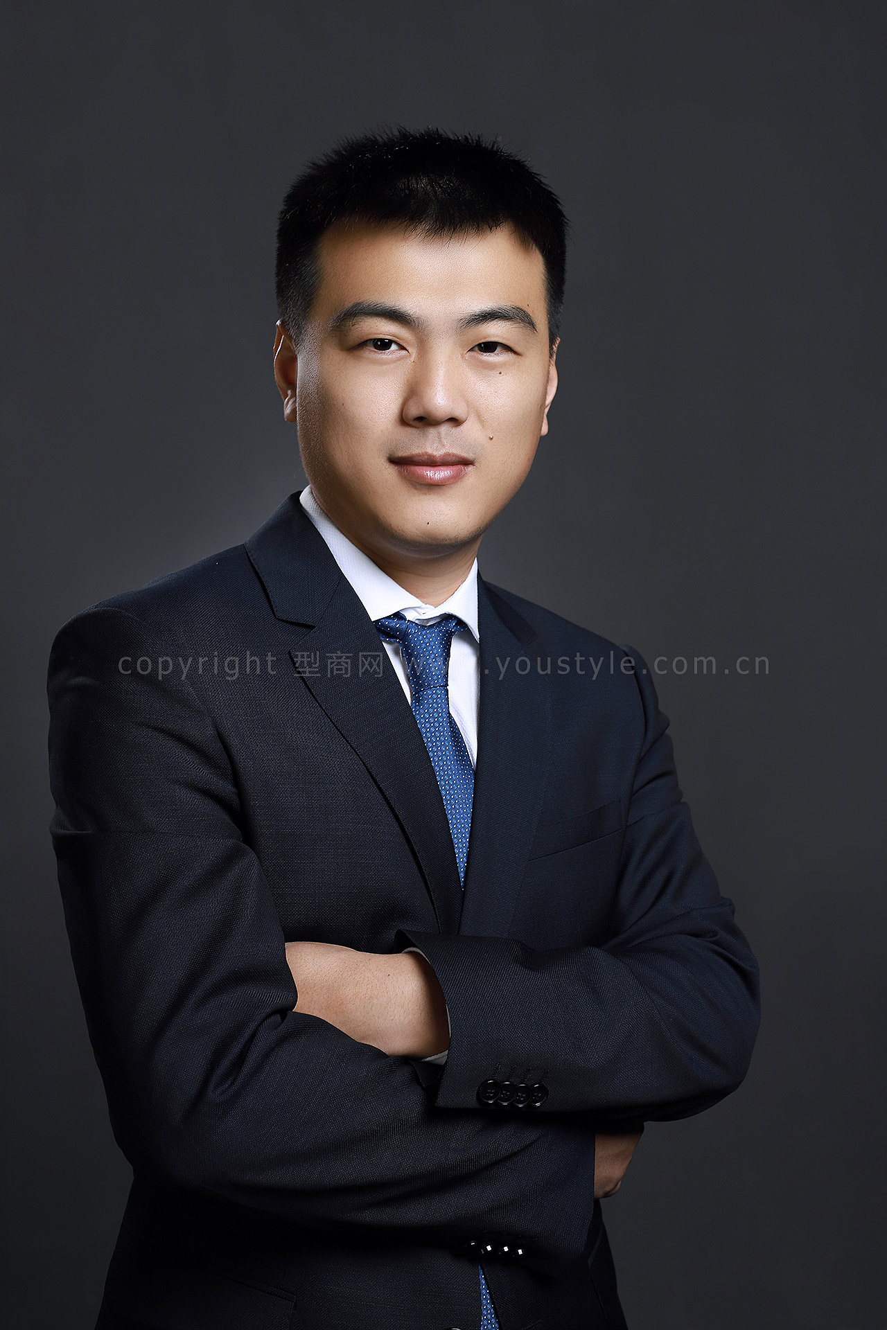 高大上的深圳金融男士形象照!