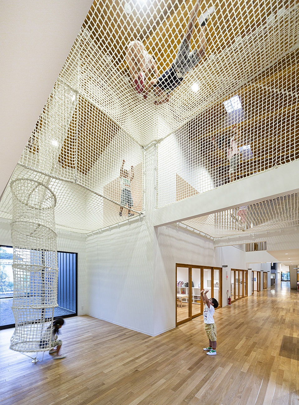 日本幼儿园攀爬设计丨绳网游戏设施，促进创造性游戏（图ZMjg5NzA5NDU2） - 其他空间 - 站酷设计师GaceDesign原创素材 - 站酷ZCOOL