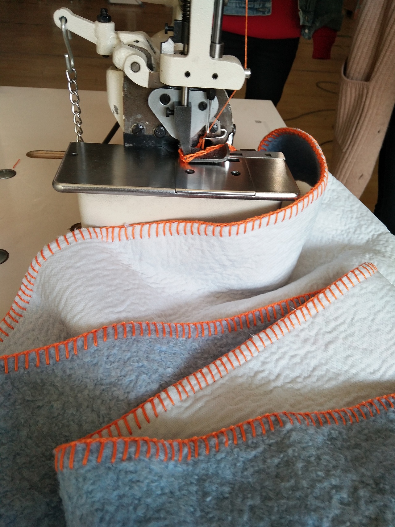 双面一字贝型机（图ZMTc0NjE3NjQ0） - 配饰 - 站酷设计师杭州坦途服装机械原创素材 - 站酷ZCOOL