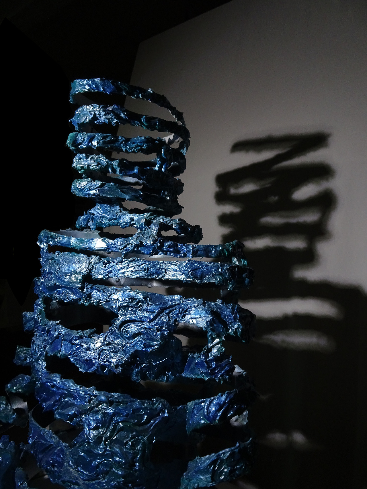 《盘潮归溯》 负空间雕塑作品 #青春答卷2017