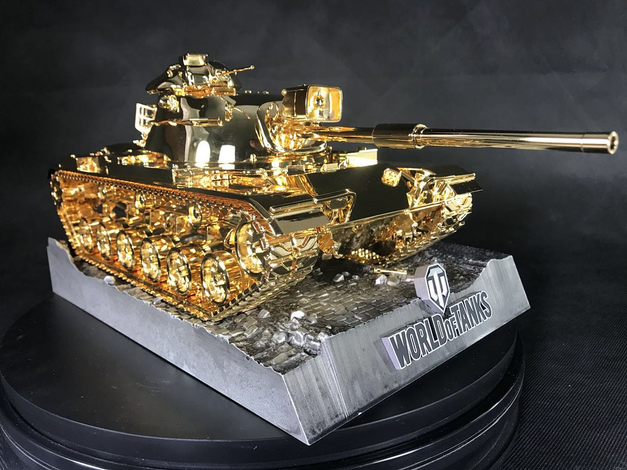 全球只有两台的24K金黄金坦克（图ZMTA2MDUyNTAw） - 生活用品 - 站酷设计师GateToys原创素材 - 站酷ZCOOL