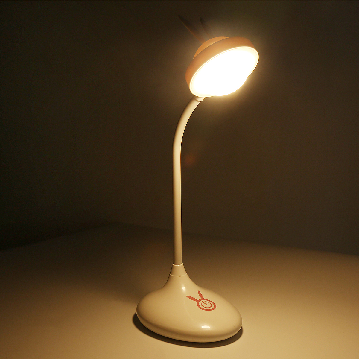 深圳美工培训_薪动力_兔子灯效果