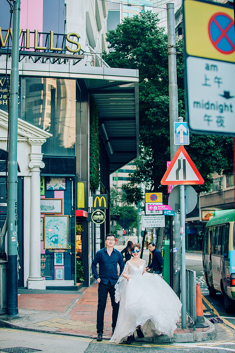 分享收藏堕落天使仿拍暗涌创作时间2016/03/12添加表情车窗外的林芝