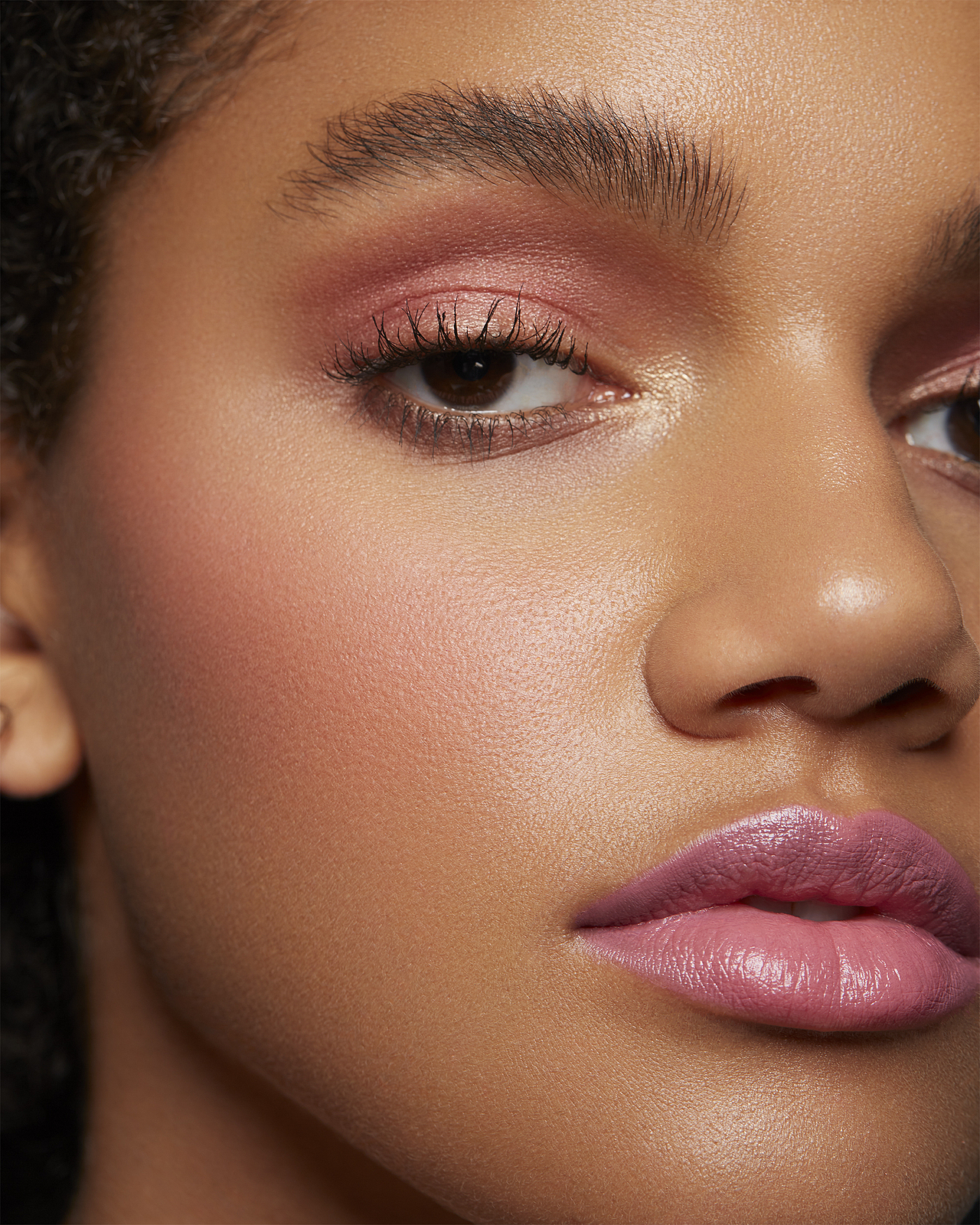 Beauty retouching（图ZMTA1OTM2NjAw） - 修图/后期 - 站酷设计师摄影师刘杨原创素材 - 站酷ZCOOL