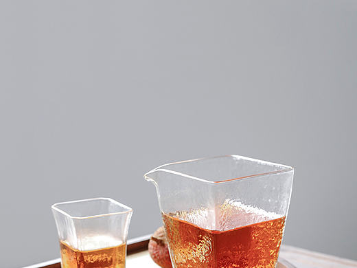 公道方杯