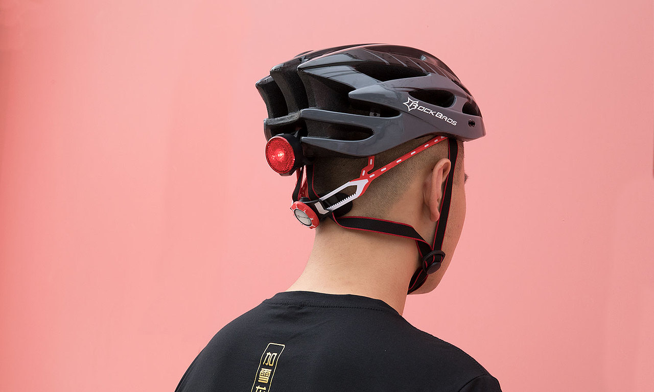 骑行警示灯（图ZMTI3NzQxNzg4） - 电子产品 - 站酷设计师糖逗逗原创素材 - 站酷ZCOOL