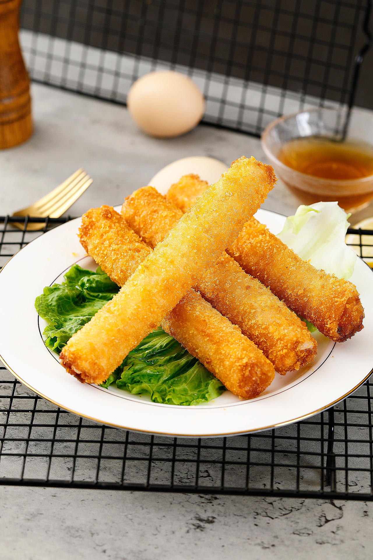 油炸超好吃的千丝万缕和虾条冻品茶点配酒休闲食品（图ZMjY0MTExMzc2） - 产品摄影 - 站酷设计师光绪摄影工作室原创素材 - 站酷ZCOOL