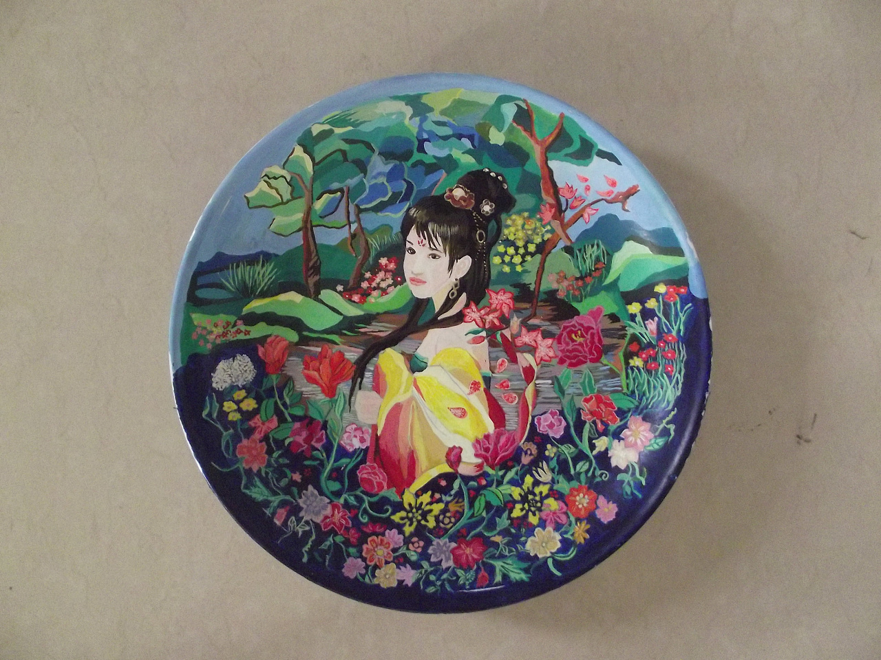 手绘盘子,马勺 最炫民族风 丙烯画