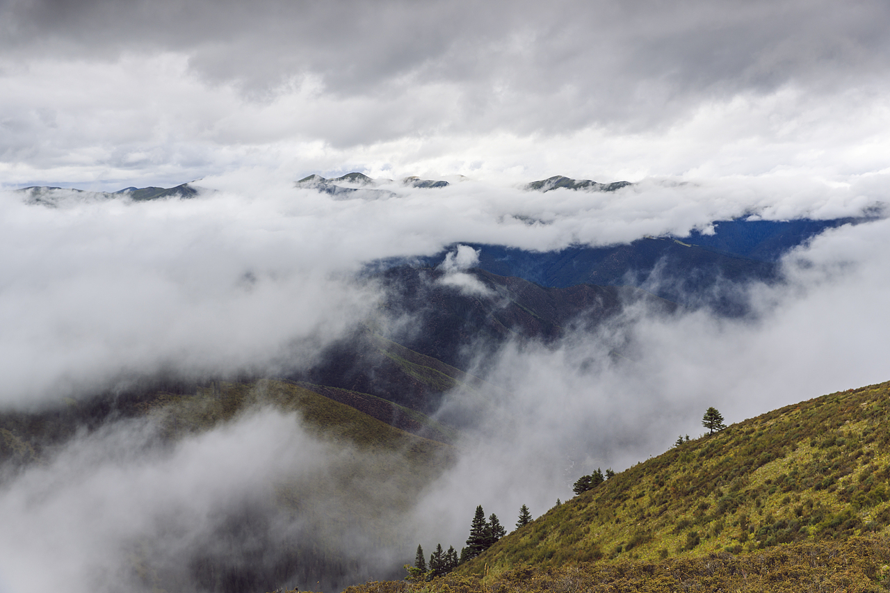 烟枪酒虫一车梦，酣行川西不识秋。（图ZNTkxMzIzMjg=） - 风光摄影 - 站酷设计师肥皂233原创素材 - 站酷ZCOOL