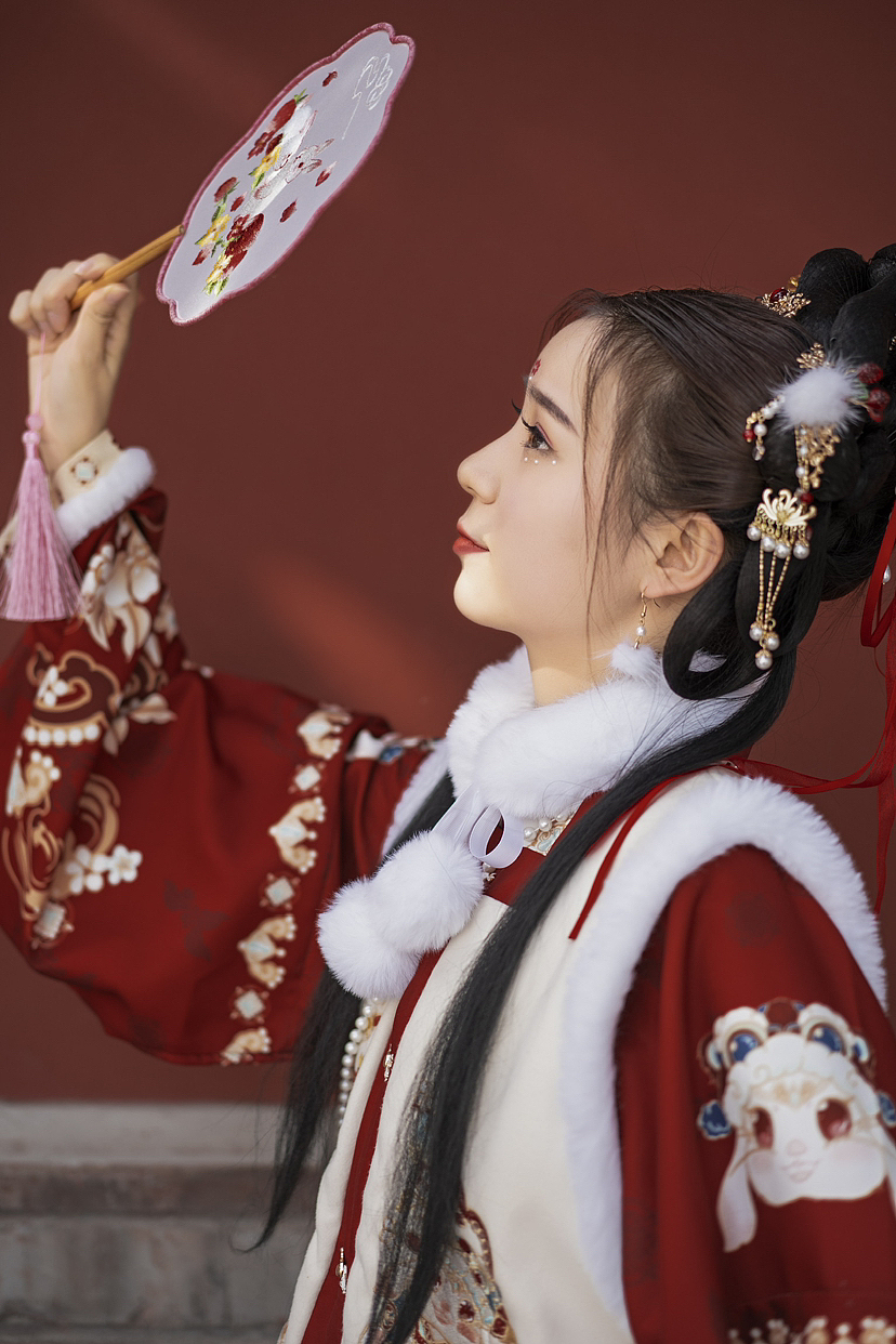 十三朝古都，气质华贵安然。