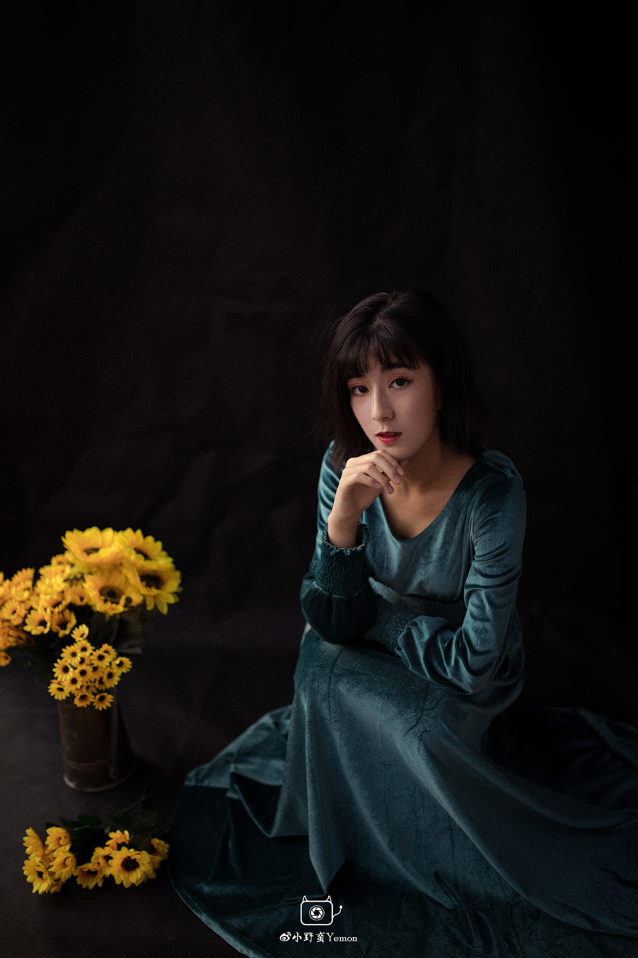 多年后回忆起来/此生最爱的竟还是她。