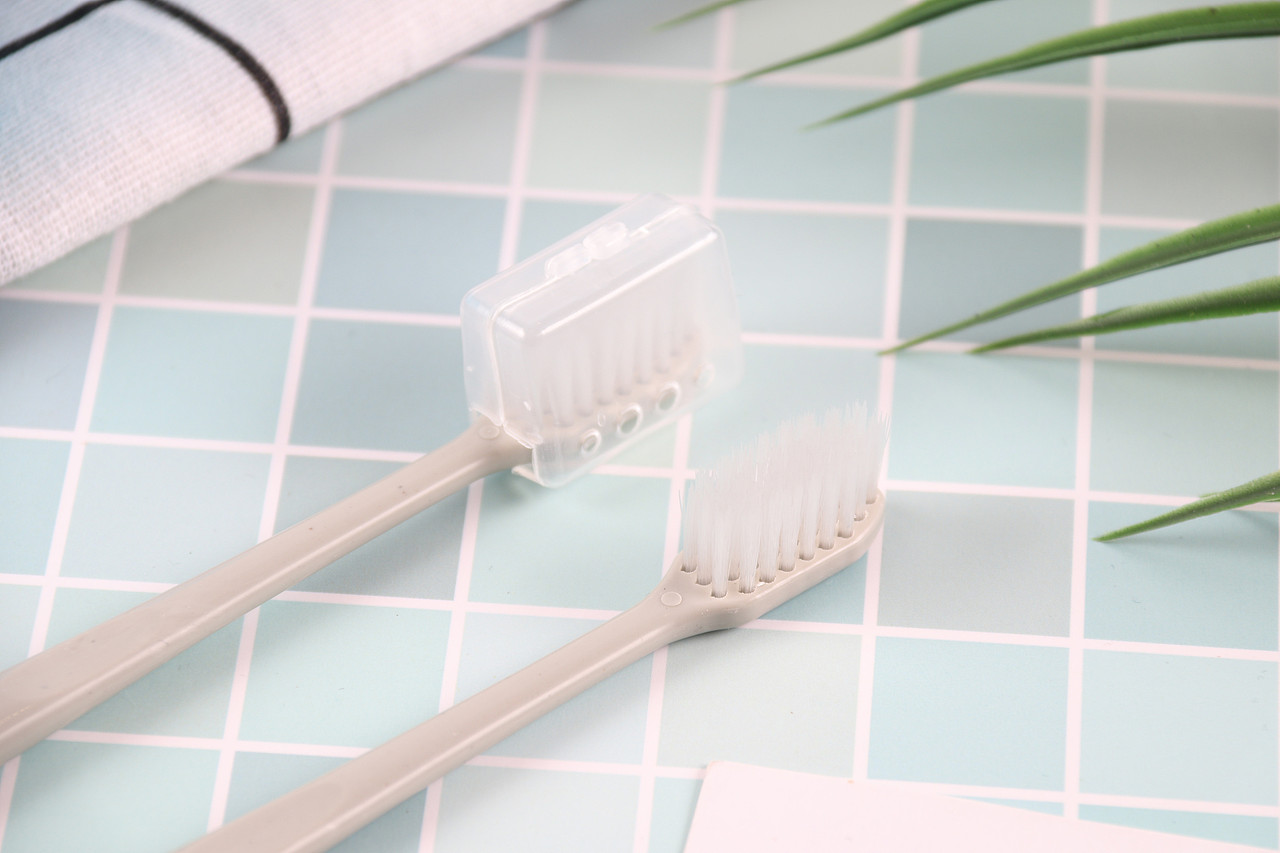 B06洗护用品\C03-口腔护理\V01牙刷