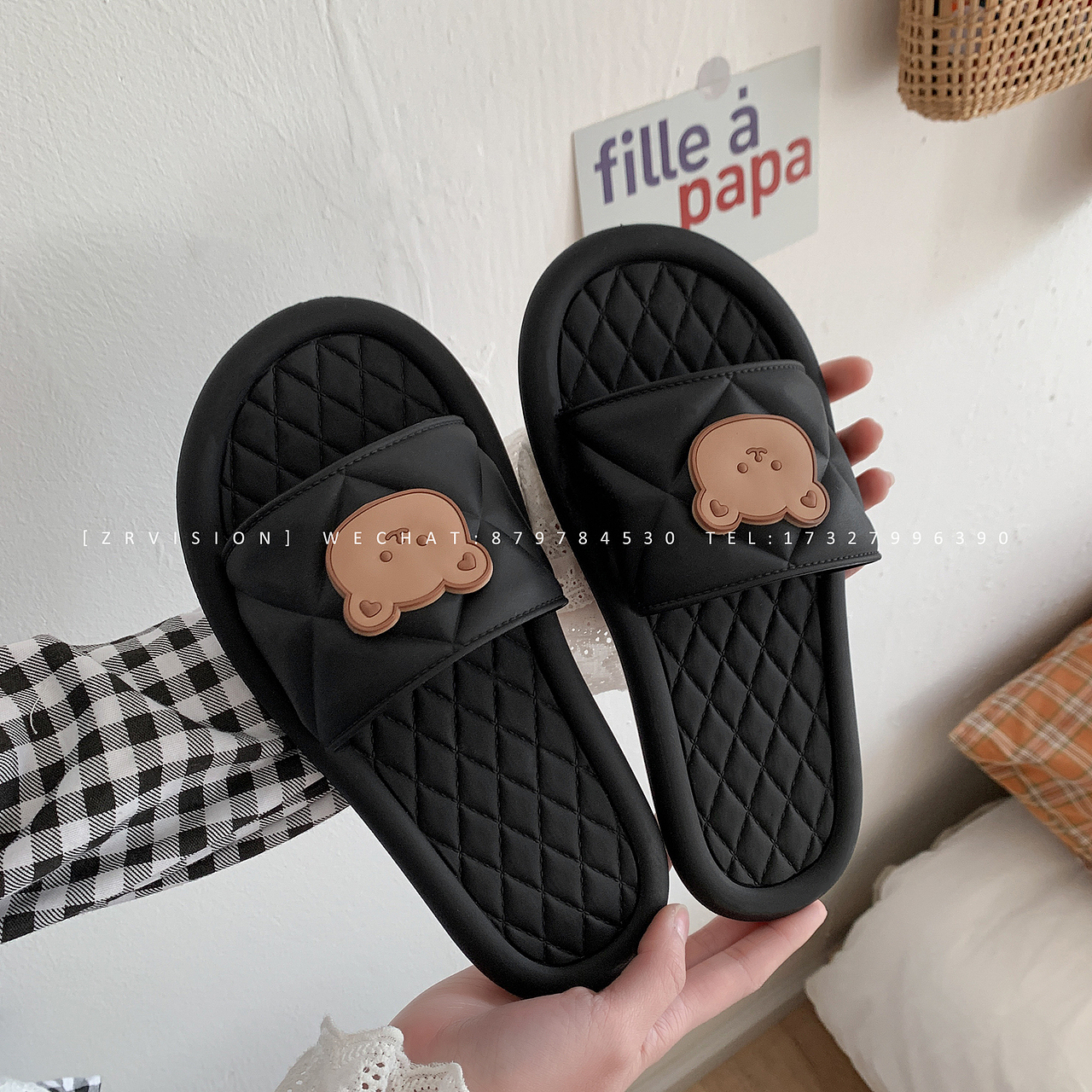 ins少女学生院可爱卡通风细细条风格凉棉拖鞋拍摄影照