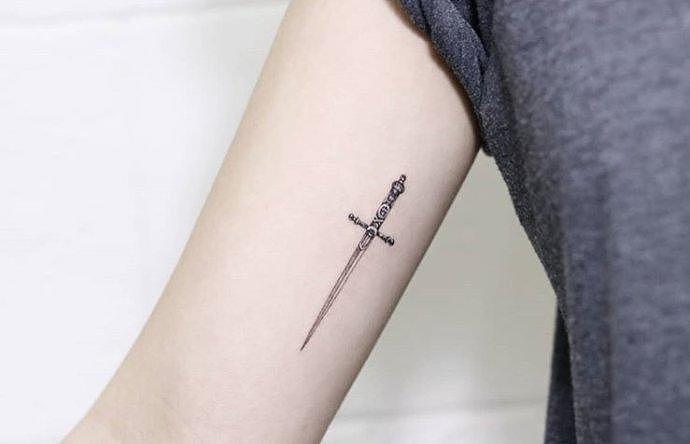 清新小图女生柔美最爱.小巧且精致纹身 迦文刺青