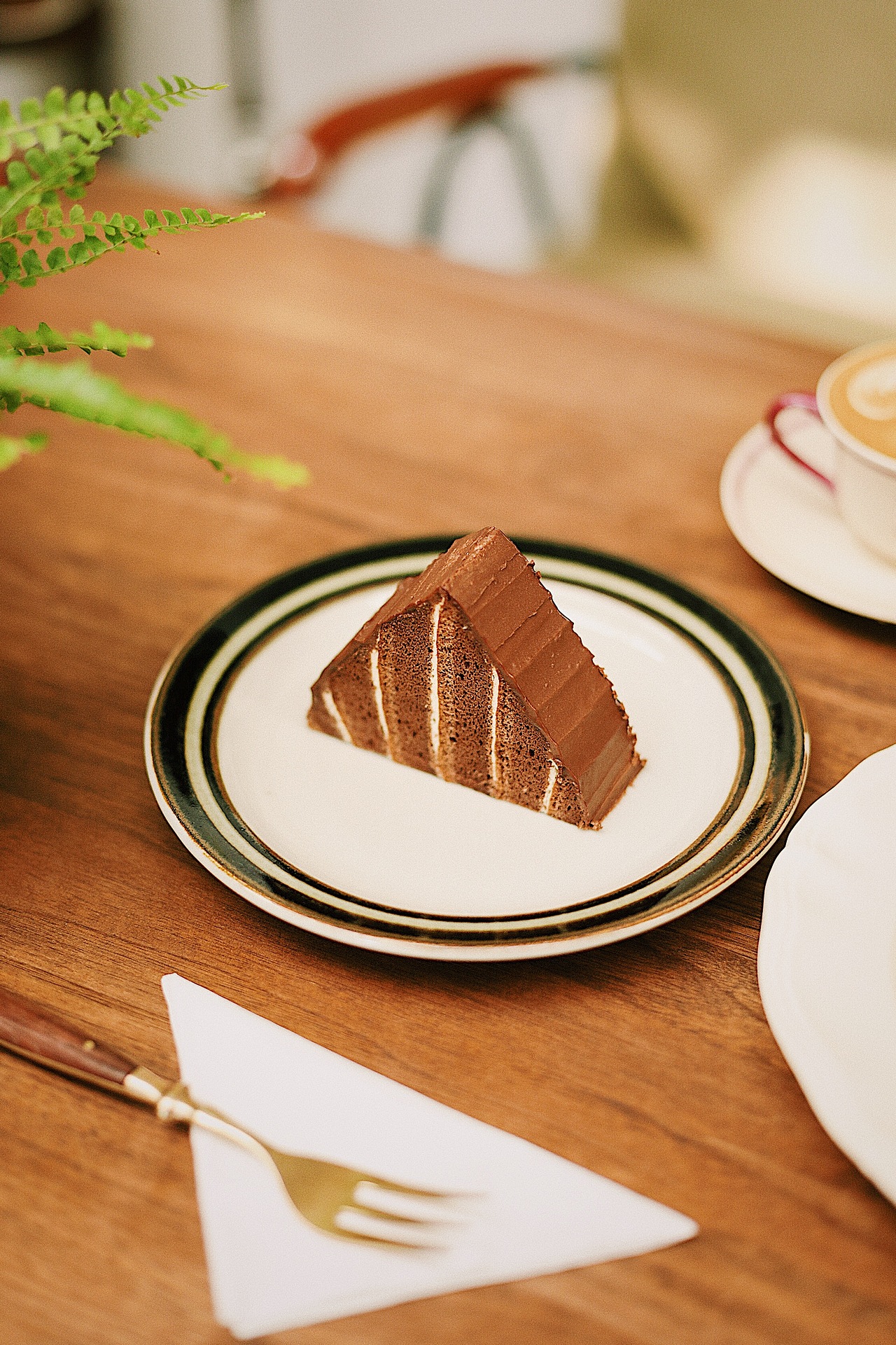 会呼吸的咖啡店|摄影|产品摄影|甜品少女要戒甜_原创作品-站酷zcool