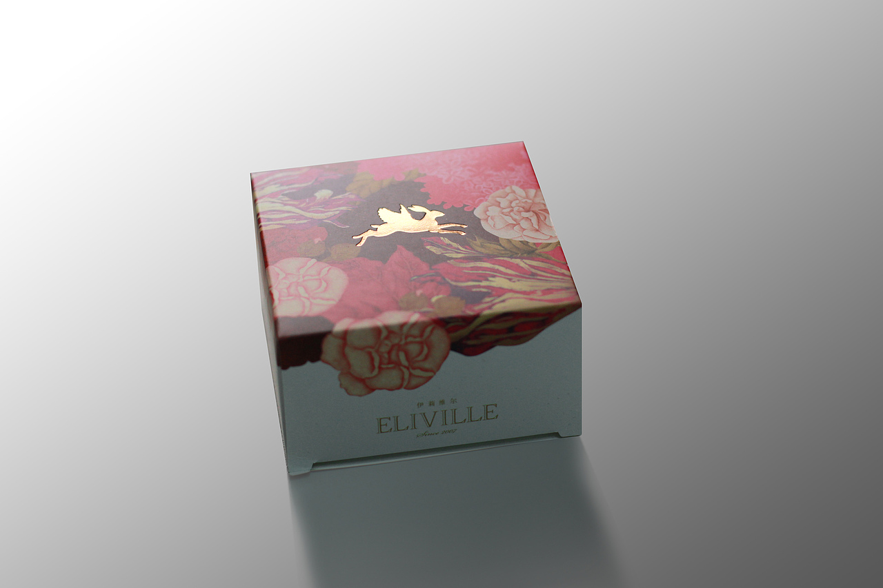 伊利维尔中秋包装设计