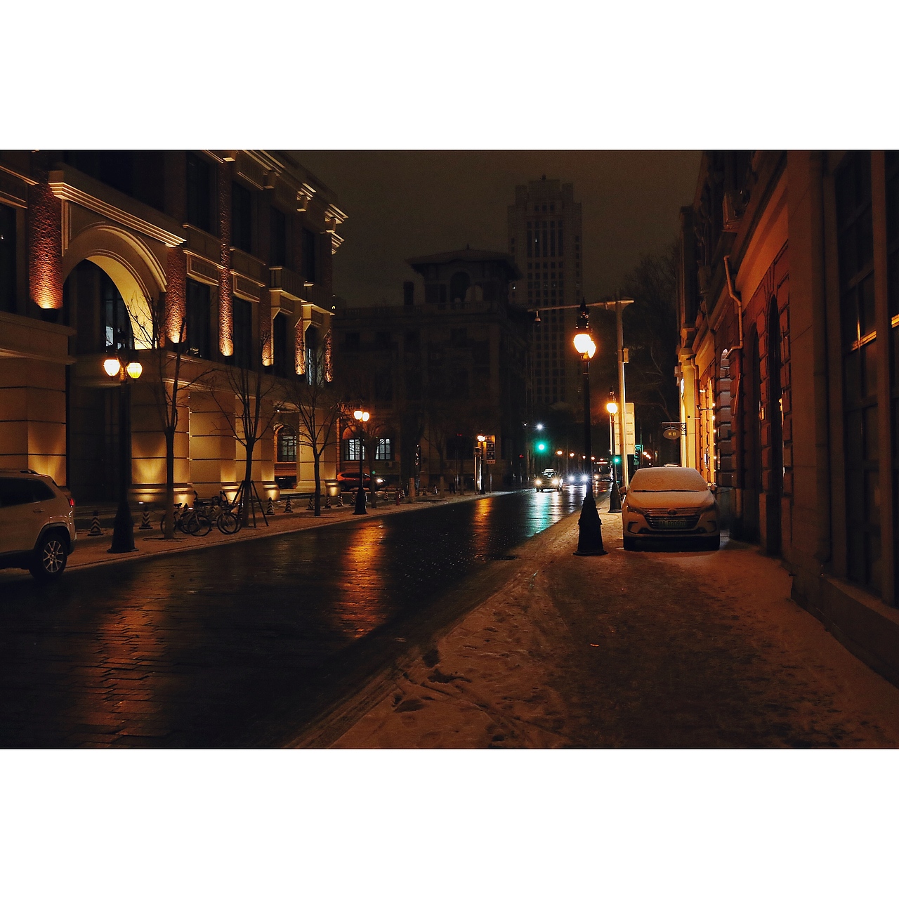 天津—雪后的夜色.