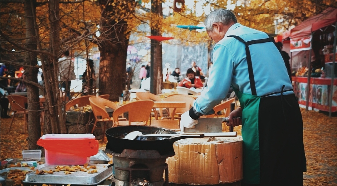 腾冲银杏村（图ZMjM1ODYzMDg4） - 人文/纪实摄影 - 站酷设计师烂手机换盆原创素材 - 站酷ZCOOL