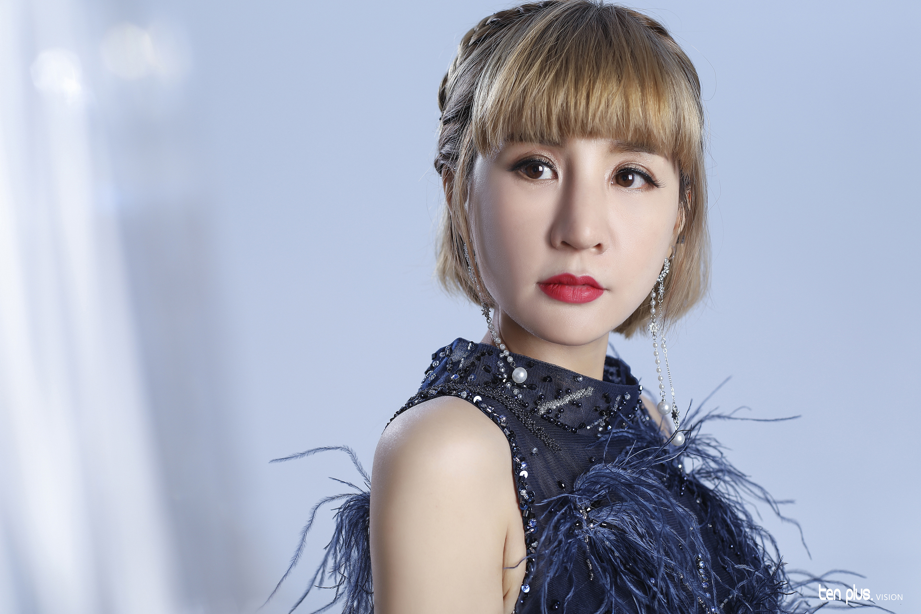 广州交通台知名主持人谭亮晶# #艺人拍摄# 正片出炉