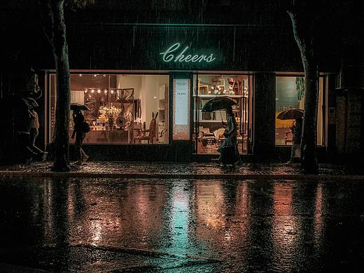 上海的街道、雨和人（個人主頁-ZNTY0NTY3NTY=） - 風(fēng)光攝影 - 站酷設(shè)計師北方一陣風(fēng)原創(chuàng)素材 - 站酷ZCOOL