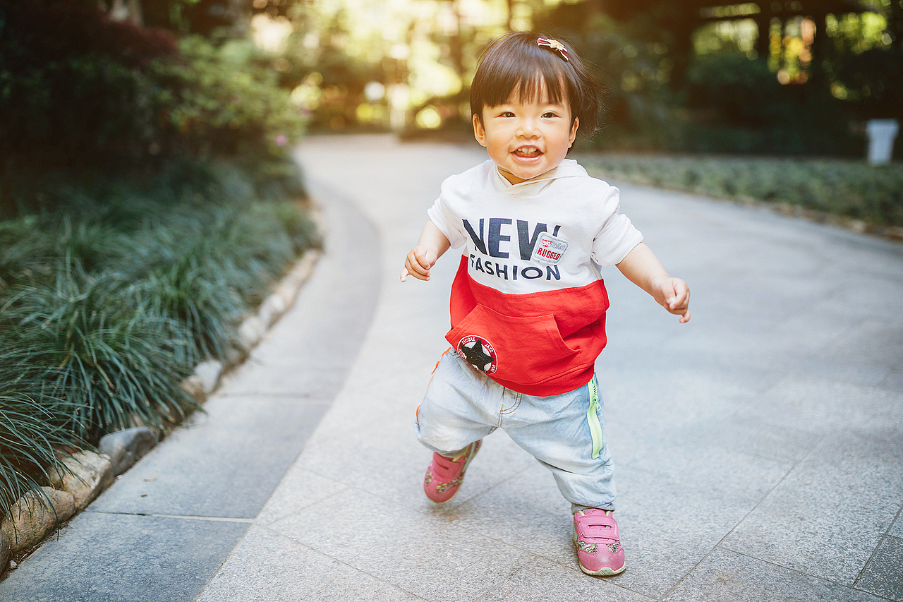 儿童摄影|9点钟的小樱桃