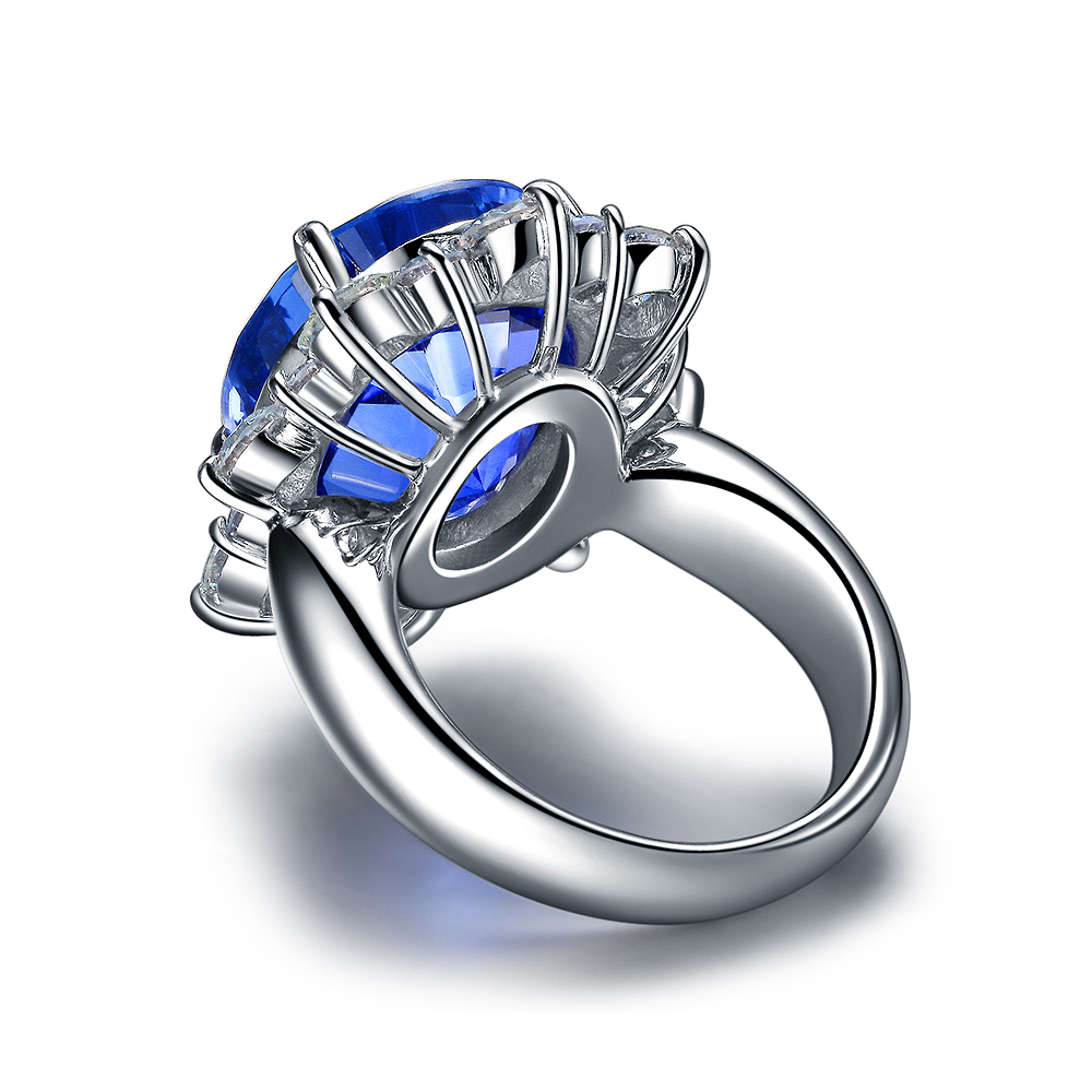 皇室蓝蓝宝石珠宝