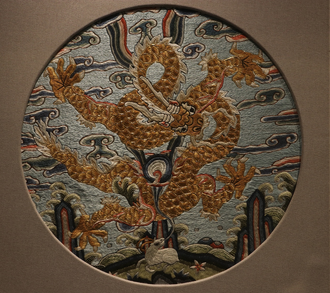 宫廷刺绣技艺展