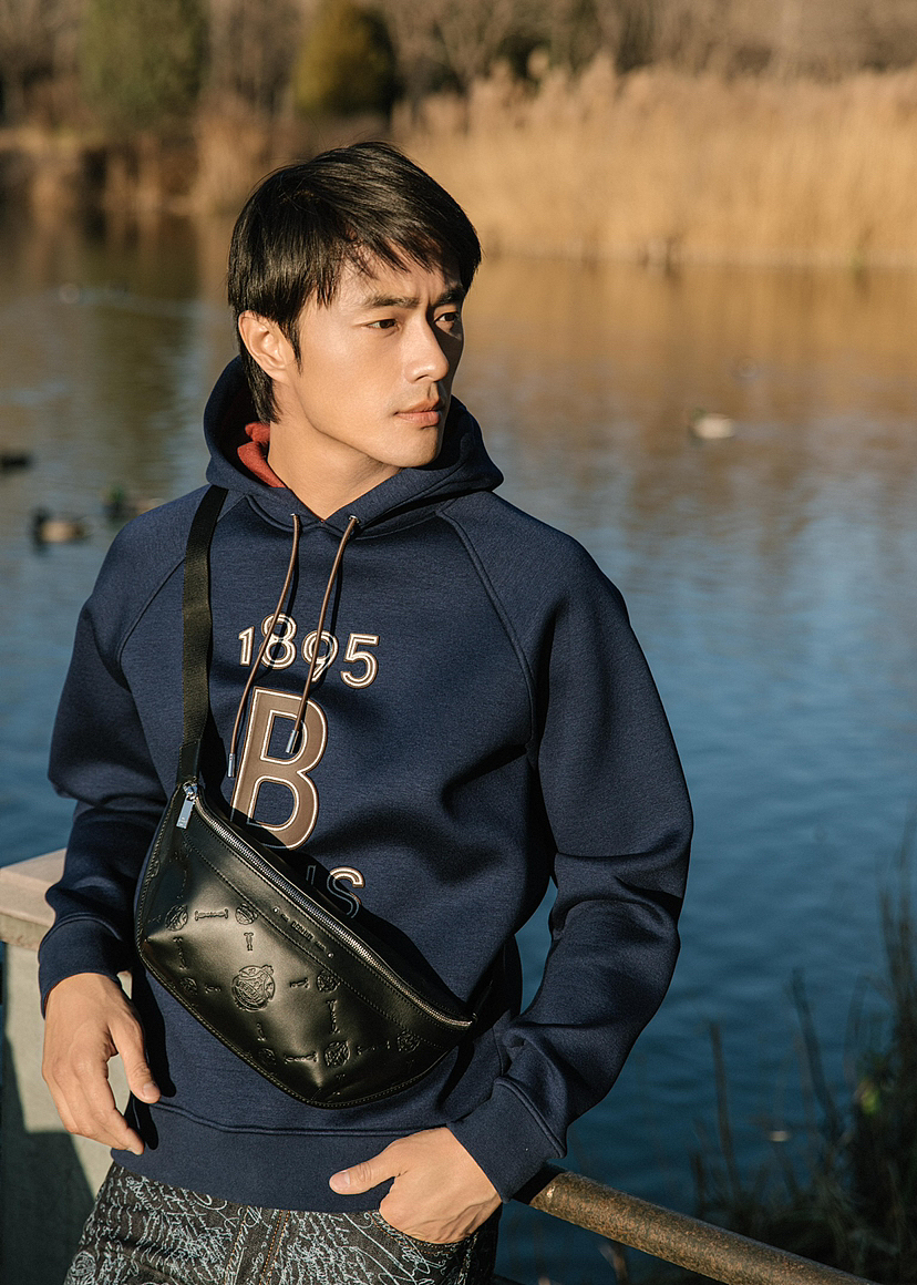 活动时装周人像明星修图合集（图ZMzIxOTk1MDc2） - 修图/后期 - 站酷设计师MUSIKI原创素材 - 站酷ZCOOL